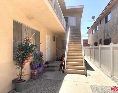 12300 Pacific Avenue - Photo Thumbnail 12
