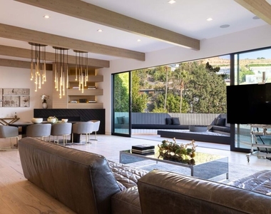 8842 Evanview Drive - Photo Thumbnail 8