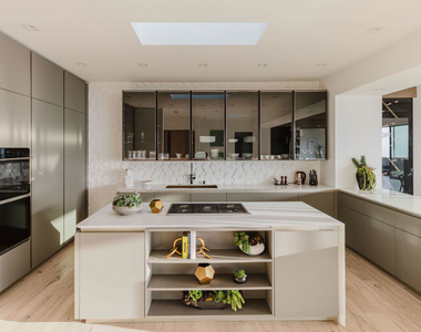 8842 Evanview Drive - Photo Thumbnail 3