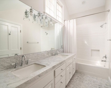 1146 Corsica Drive - Photo Thumbnail 15