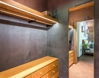 1707 Rising Glen Road - Photo Thumbnail 41