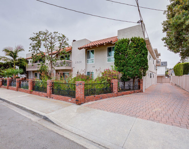 2020 Graham Avenue - Photo Thumbnail 2