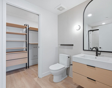 3555 Overland Avenue - Photo Thumbnail 10