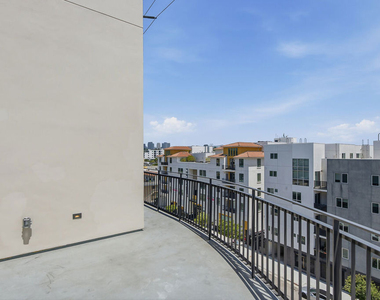 3555 Overland Avenue - Photo Thumbnail 14