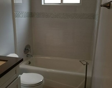 7607 Norton Avenue - Photo Thumbnail 10