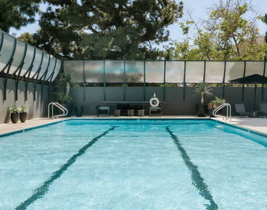 2220 Avenue Of The Stars - Photo Thumbnail 21
