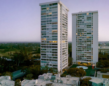 2220 Avenue Of The Stars - Photo Thumbnail 20