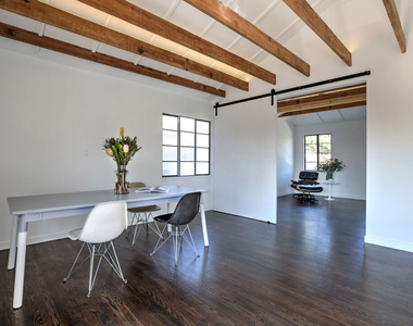 1807 Montana Ave - Photo Thumbnail 16