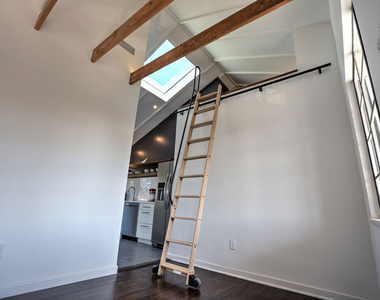 1807 Montana Ave - Photo Thumbnail 33