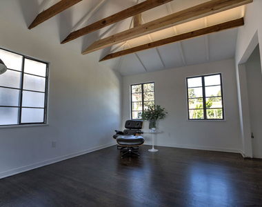 1807 Montana Ave - Photo Thumbnail 21