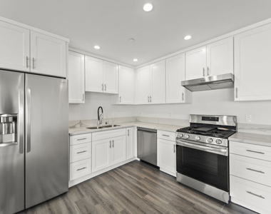 1264 9th Street - Photo Thumbnail 5