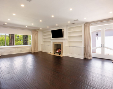9507 Heather Road - Photo Thumbnail 17