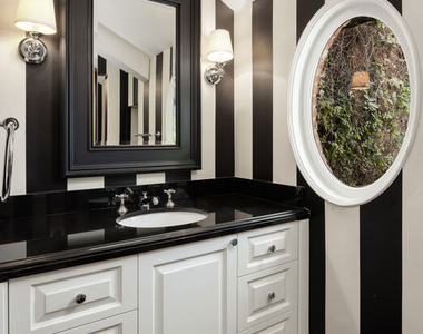 9507 Heather Road - Photo Thumbnail 6