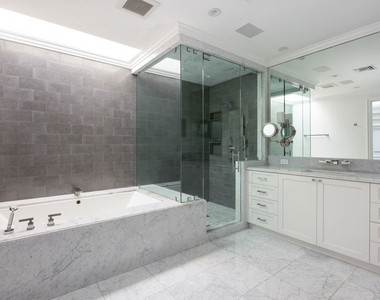 9507 Heather Road - Photo Thumbnail 20