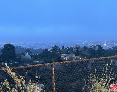 1212 Roberto Lane - Photo Thumbnail 3