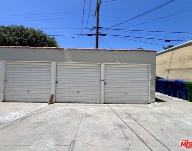 4707 Finley Avenue - Photo Thumbnail 9
