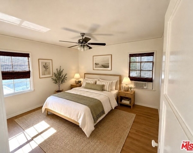 4707 Finley Avenue - Photo Thumbnail 8