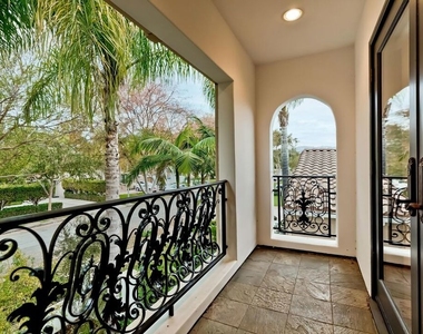 332 S Almont Drive - Photo Thumbnail 21