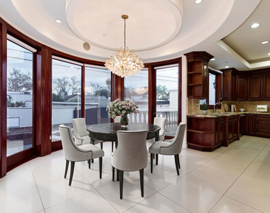 332 S Almont Drive - Photo Thumbnail 5