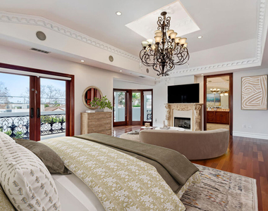 332 S Almont Drive - Photo Thumbnail 14
