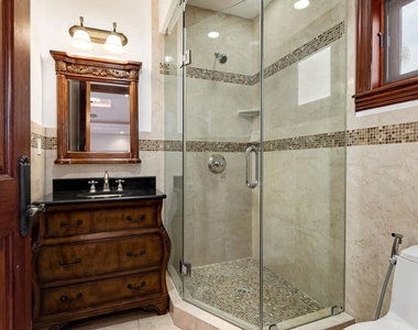 332 S Almont Drive - Photo Thumbnail 20