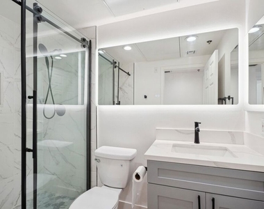 80 N Raymond Avenue - Photo Thumbnail 15