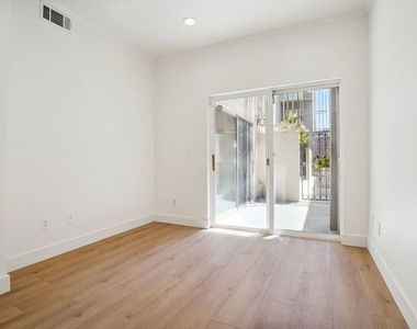 80 N Raymond Avenue - Photo Thumbnail 14
