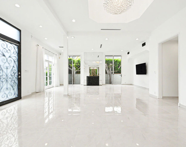 469 S Hamel Road - Photo Thumbnail 2