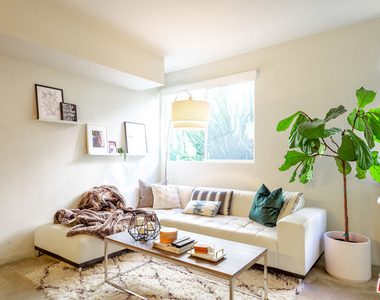 12655 Bluff Creek Drive - Photo Thumbnail 3