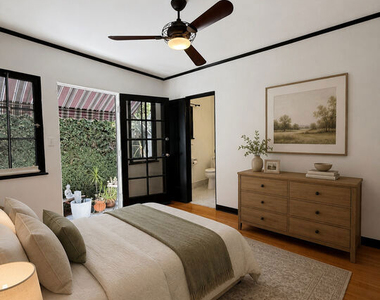 750 N Martel Avenue - Photo Thumbnail 14