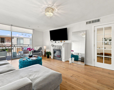 7270 Hillside Ave - Photo Thumbnail 14