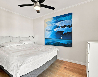 7270 Hillside Ave - Photo Thumbnail 16