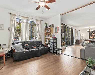 4230 Stansbury Avenue - Photo Thumbnail 4