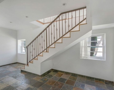 5039 Marburn Avenue - Photo Thumbnail 14