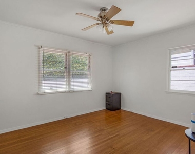 5039 Marburn Avenue - Photo Thumbnail 10