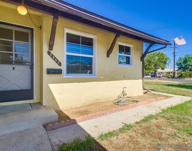 2862 Mimika Pl - Photo Thumbnail 4