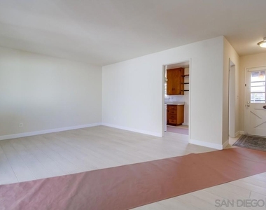 2862 Mimika Pl - Photo Thumbnail 14