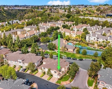 9607 W Canyon Ter - Photo Thumbnail 4