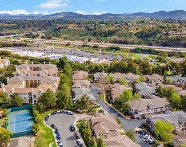 9607 W Canyon Ter - Photo Thumbnail 5