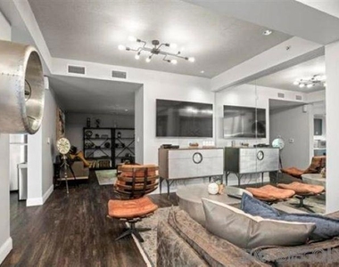 1150 J St - Photo Thumbnail 32
