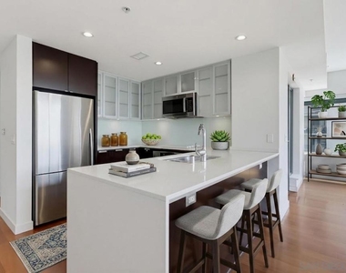 1441 9th Ave - Photo Thumbnail 7