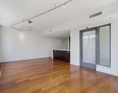 1441 9th Ave - Photo Thumbnail 16