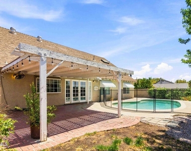 2753 Highgate Place - Photo Thumbnail 22