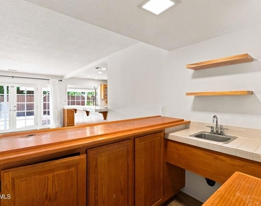 2753 Highgate Place - Photo Thumbnail 6