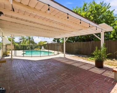 2753 Highgate Place - Photo Thumbnail 21