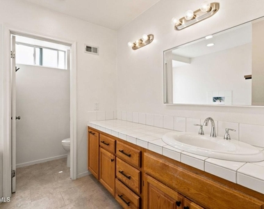 2753 Highgate Place - Photo Thumbnail 13