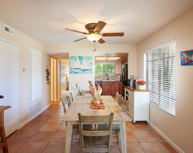 500 S Farrell Drive - Photo Thumbnail 2