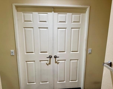 47497 Lagoon Court - Photo Thumbnail 32