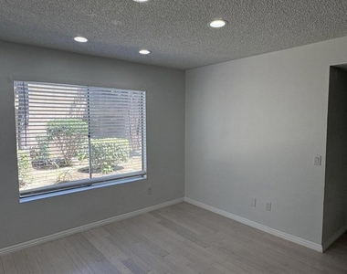 2339 Lillyvale Avenue - Photo Thumbnail 1