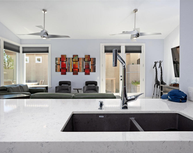 67718 S Laguna Drive - Photo Thumbnail 11